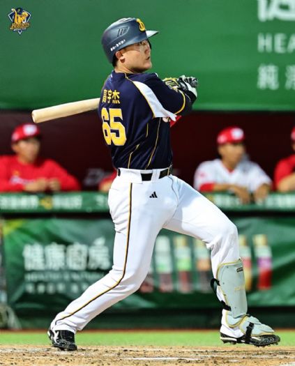 高宇杰三安領銜，猛打賞點燃攻勢，中信兄弟拿下天母首戰勝利！